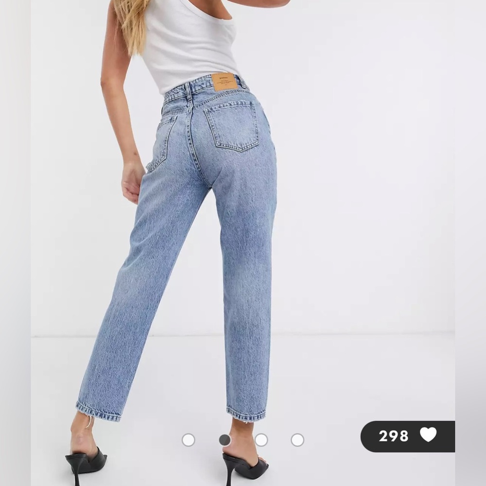Stradivarius cotton mom fit vintage jeans in light wash